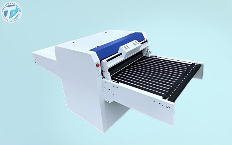 Sau khi dùng xong cần vệ sinh máy ép nhiệt sạch sẽ